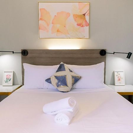 Madonna Hometel And Suites New Pandan Panabo 外观 照片