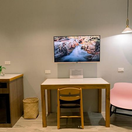 Madonna Hometel And Suites New Pandan Panabo 外观 照片