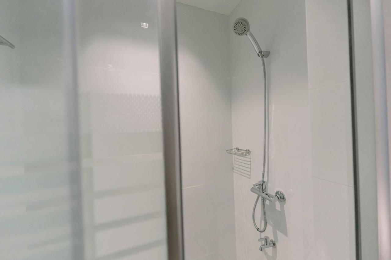 Madonna Hometel And Suites New Pandan Panabo 外观 照片