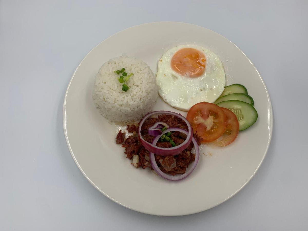 Madonna Hometel And Suites New Pandan Panabo 外观 照片