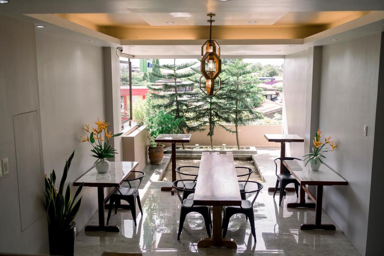 Madonna Hometel And Suites New Pandan Panabo 外观 照片