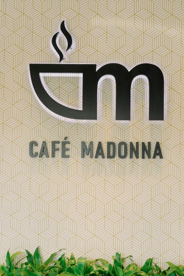 Madonna Hometel And Suites New Pandan Panabo 外观 照片